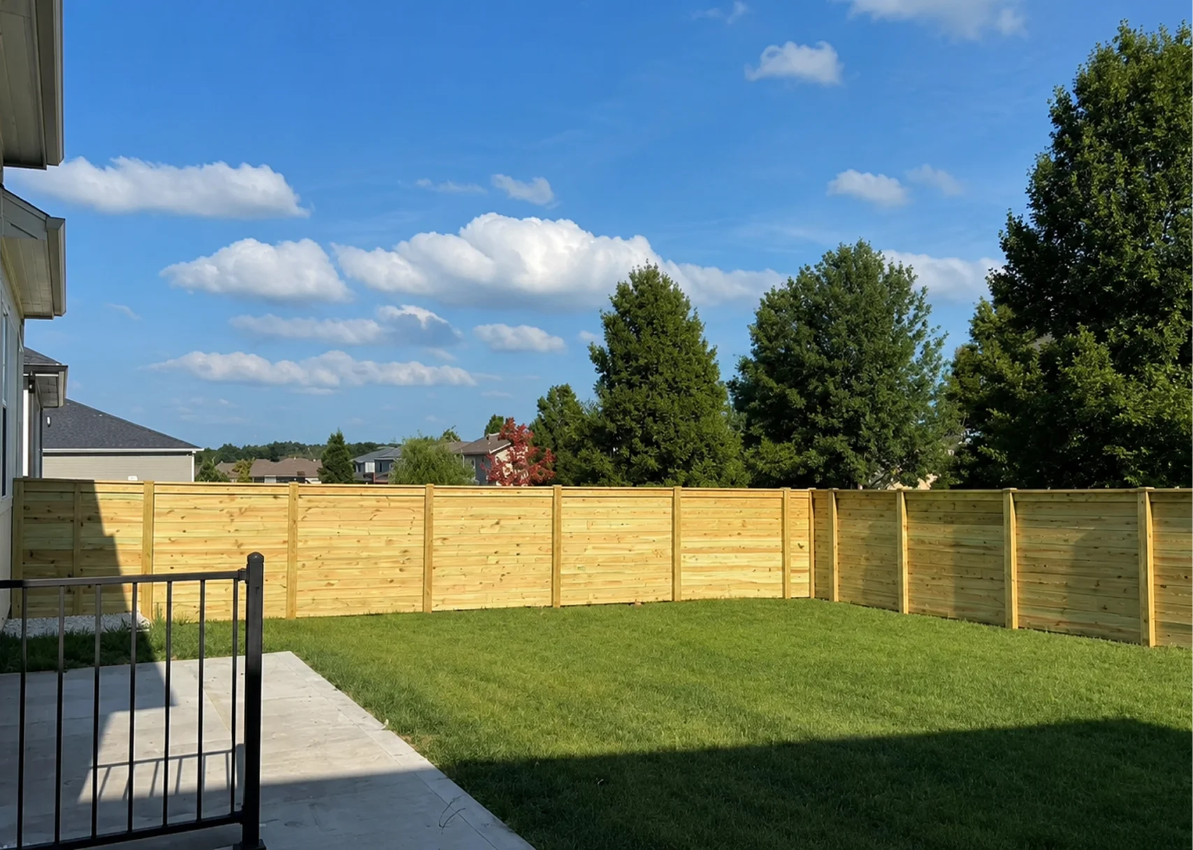 Privacy fencing